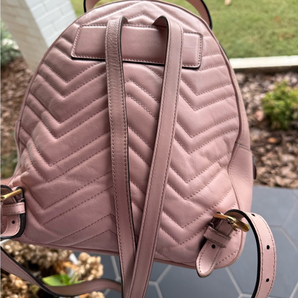 Authentic Gucci Marmont Pink Quilted Backpack - Picture 2 of 7